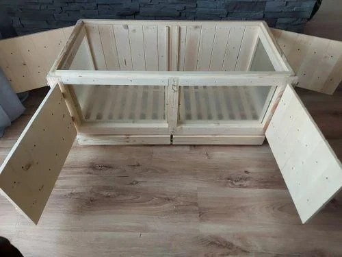 Úľ ležan 24 rámikový  presklený  4x sklo