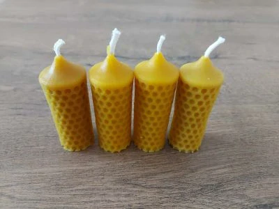 Darčeková sada sviečok z včelieho vosku – 4 ks