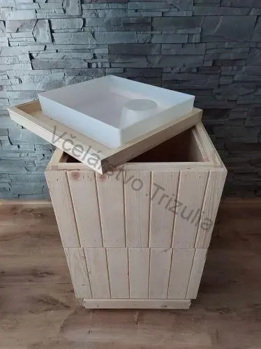 univerzálny rám na včelie úle /  Stropná uteplivka