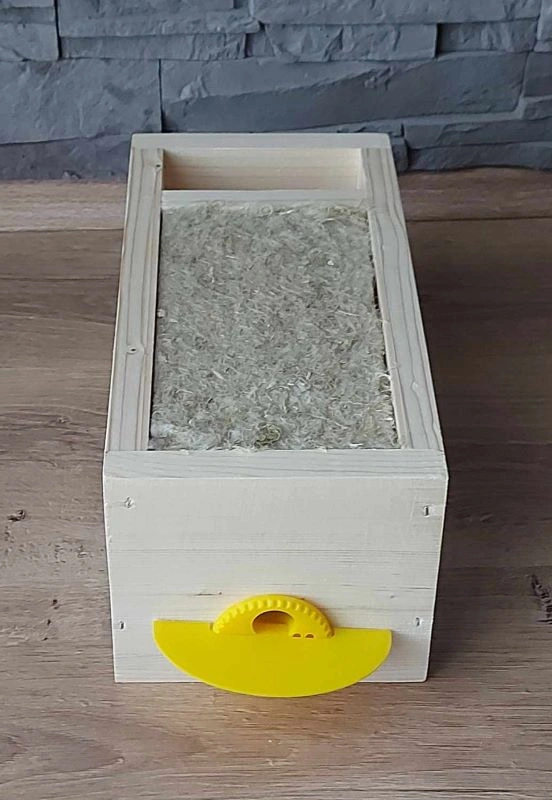 Oplodniačik na mini rámiky – úlik na chov včelích matiek