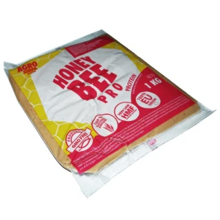 Apimana Pro Protein 1 kg – proteínové cukrové cesto pre včely na jarné podnecovanie a doplnkovú výživu včelstiev.